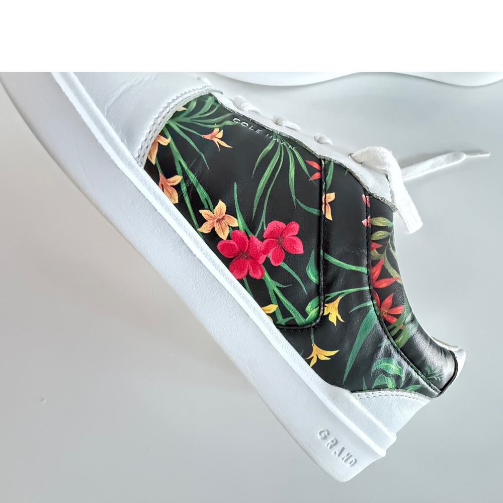 Cole Haan Grand Crosscourt White Leather Tropical Floral Sneakers Size 8B